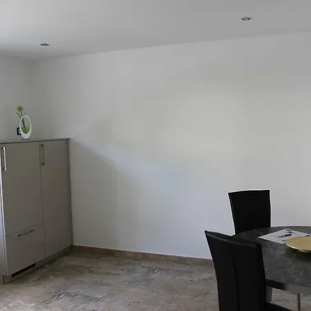 Apartment - - Thomas Kurcz